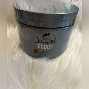 💙3/$20 Fuddy Matte Styling Gel - Gray